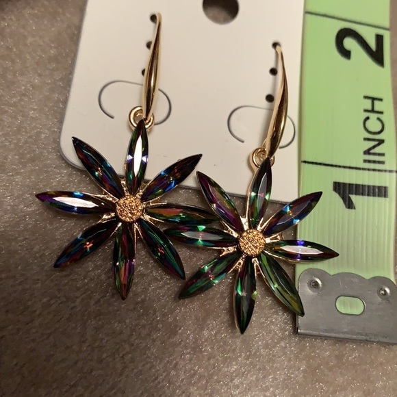 Mystic rainbow gold plated earrings, light catcher - Picture 6 of 7